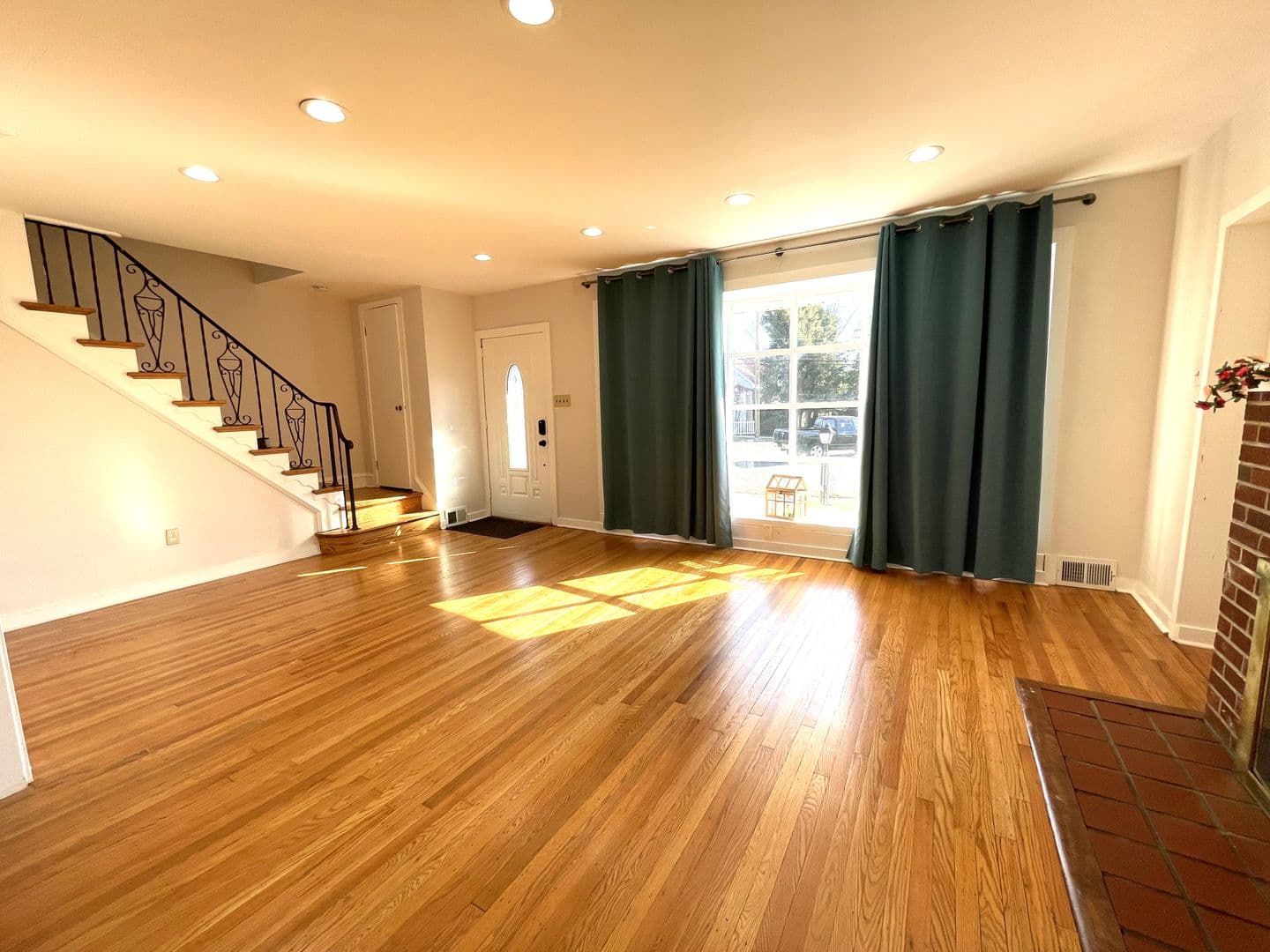 Pennsauken House: 4705 Camden Ave