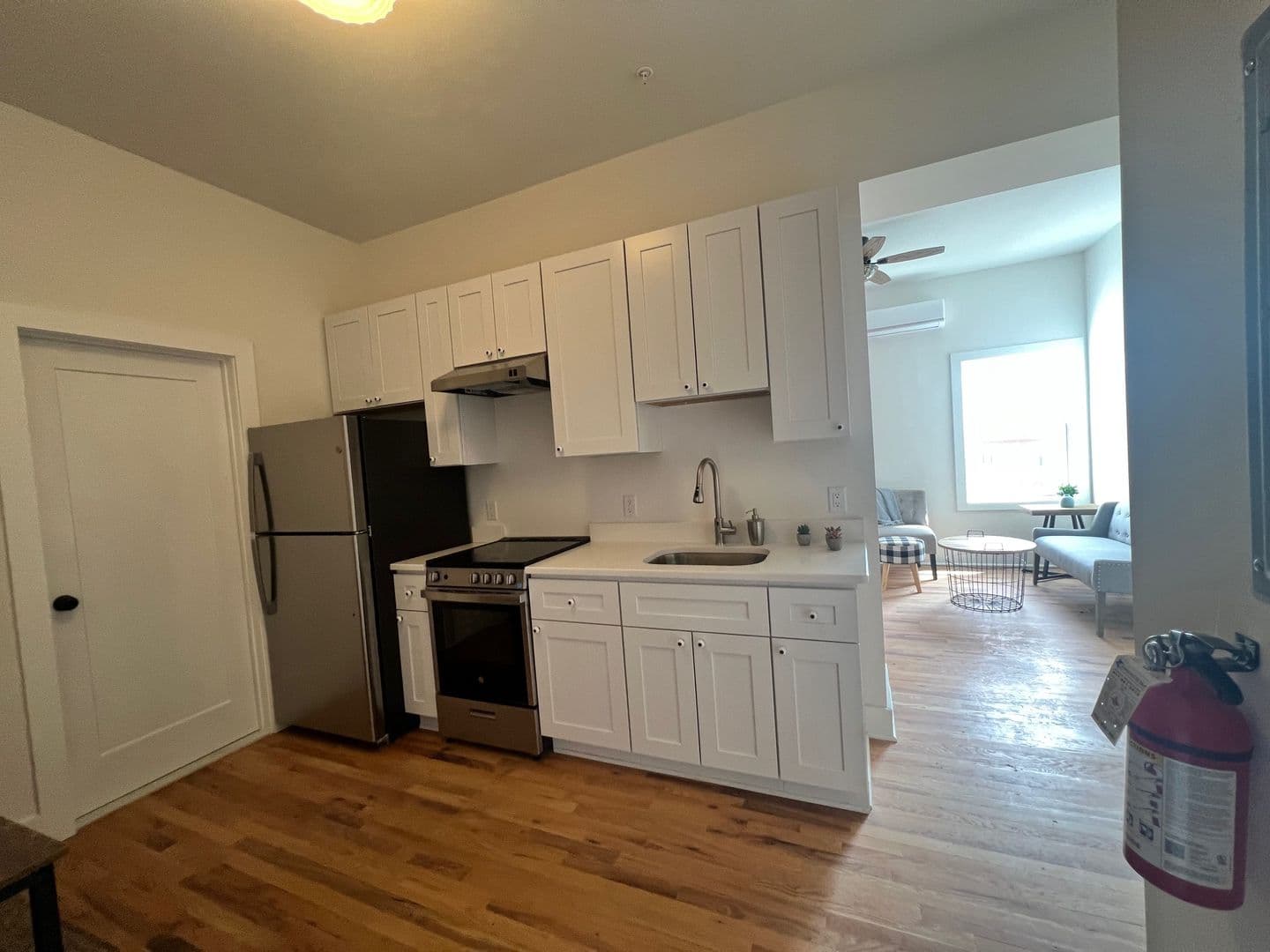 Burlington Apartment: 106 E Broad St - Apt 7