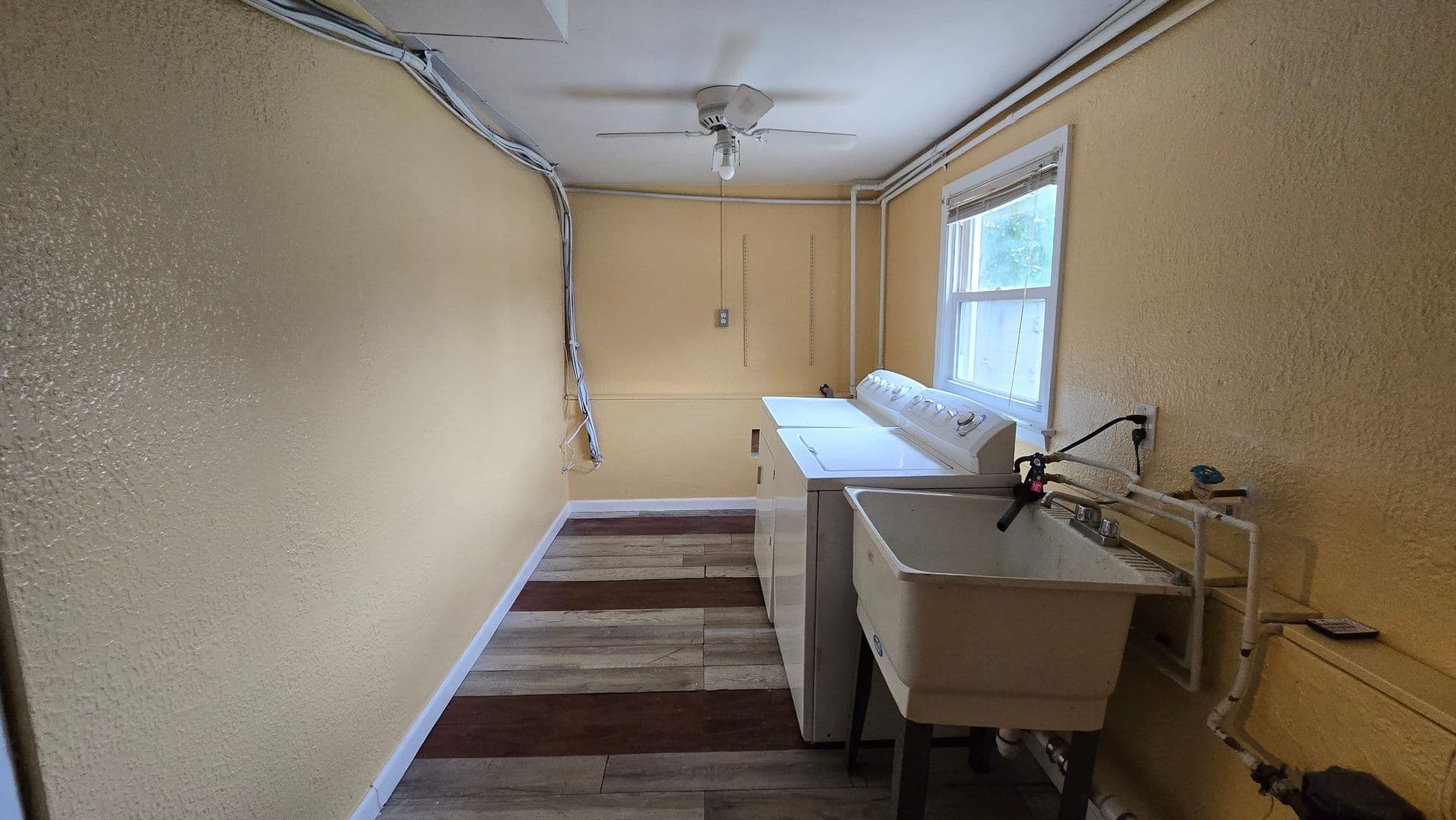 Pennsauken House: 5319 Frosthoffer Ave