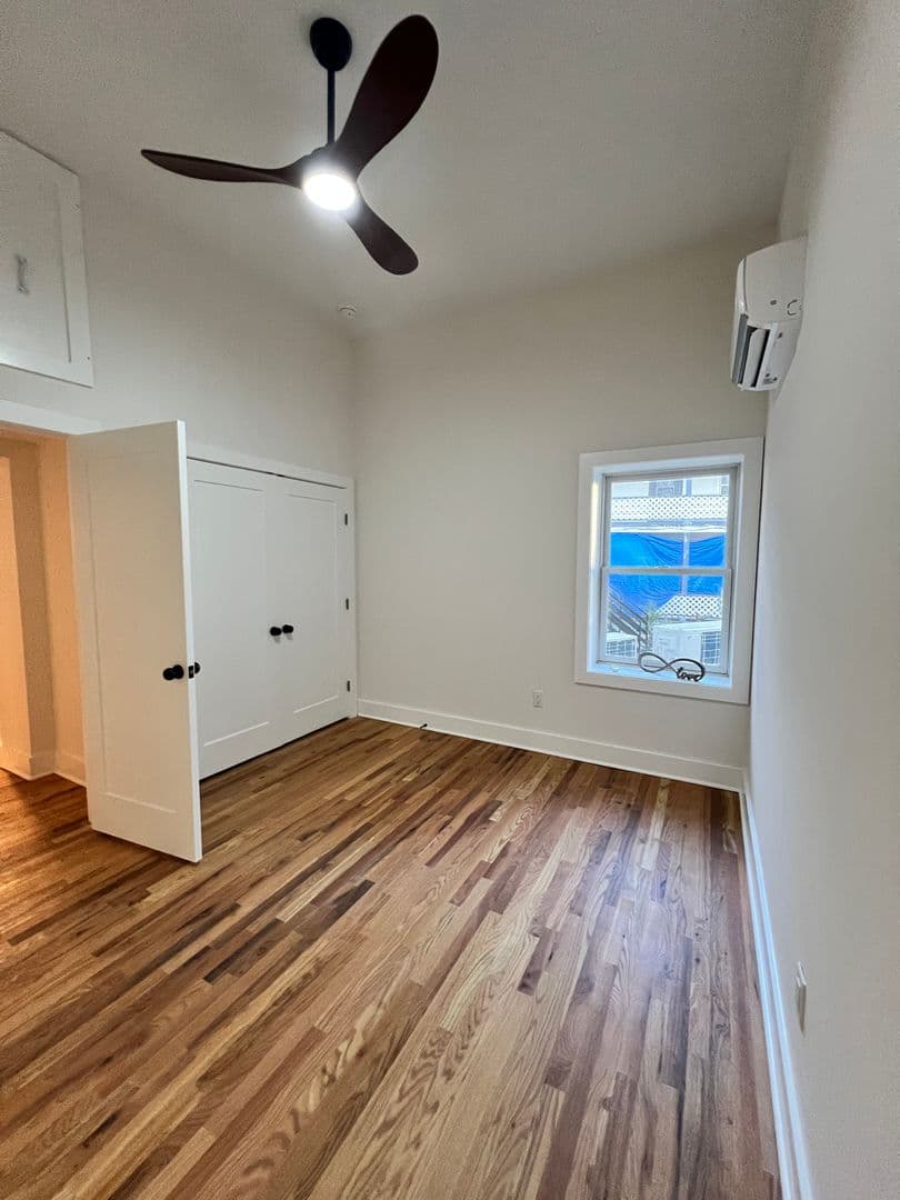 Burlington Apartment: 106 E Broad St - Apt 2