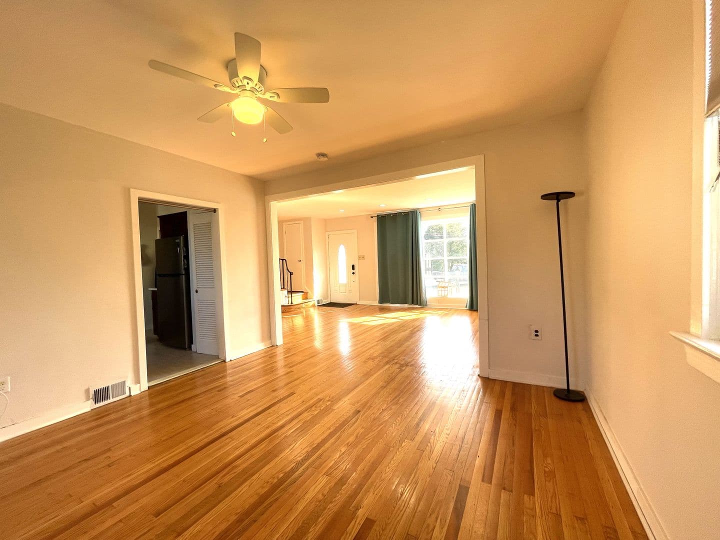Pennsauken House: 4705 Camden Ave