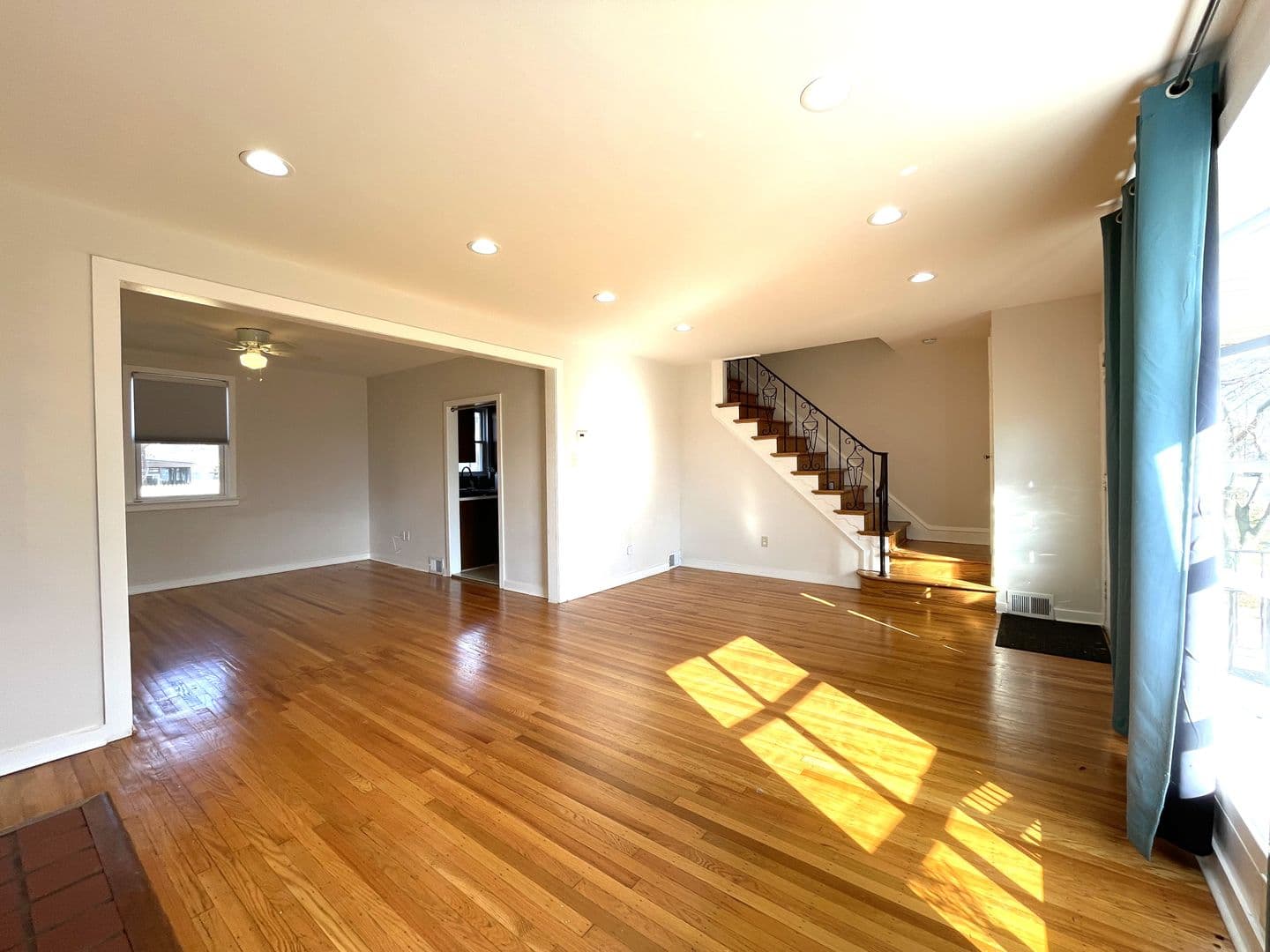 Pennsauken House: 4705 Camden Ave
