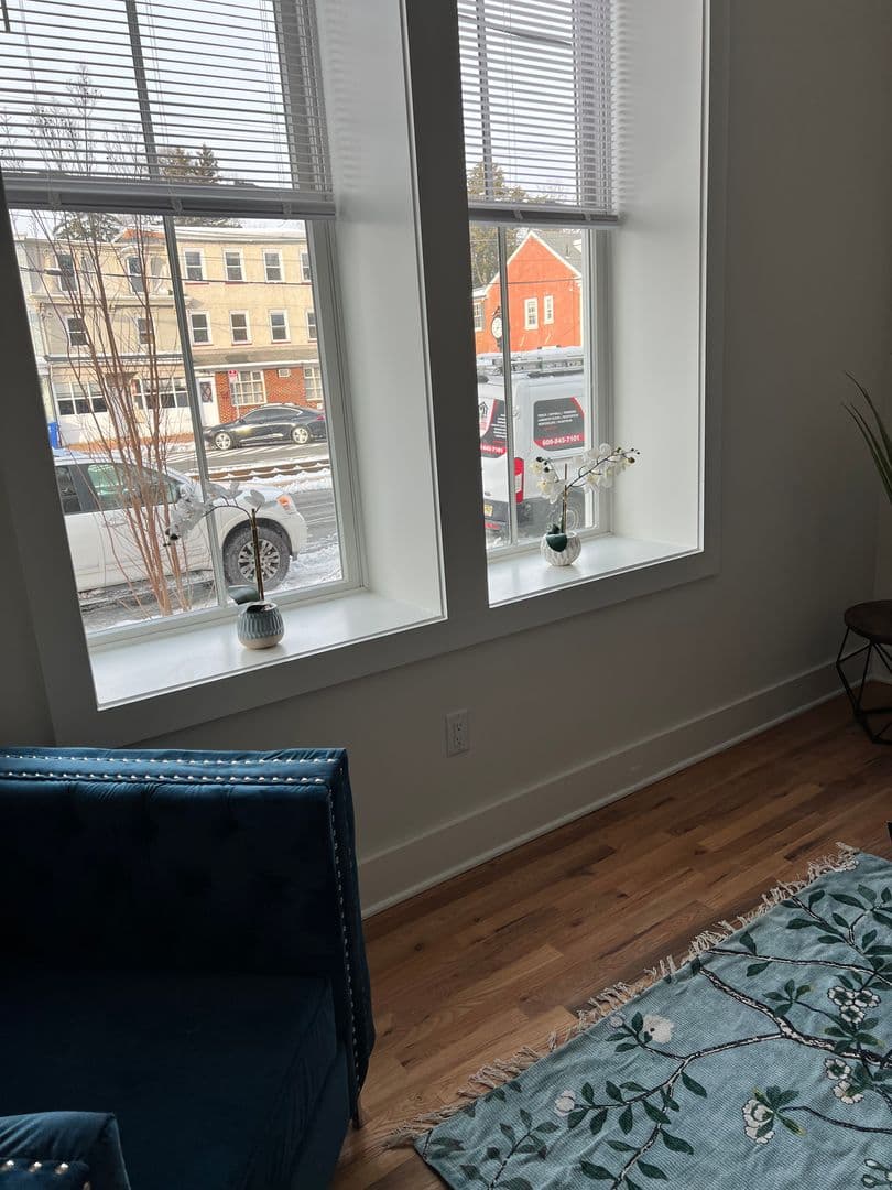 Burlington Apartment: 106 E Broad St - Apt 1