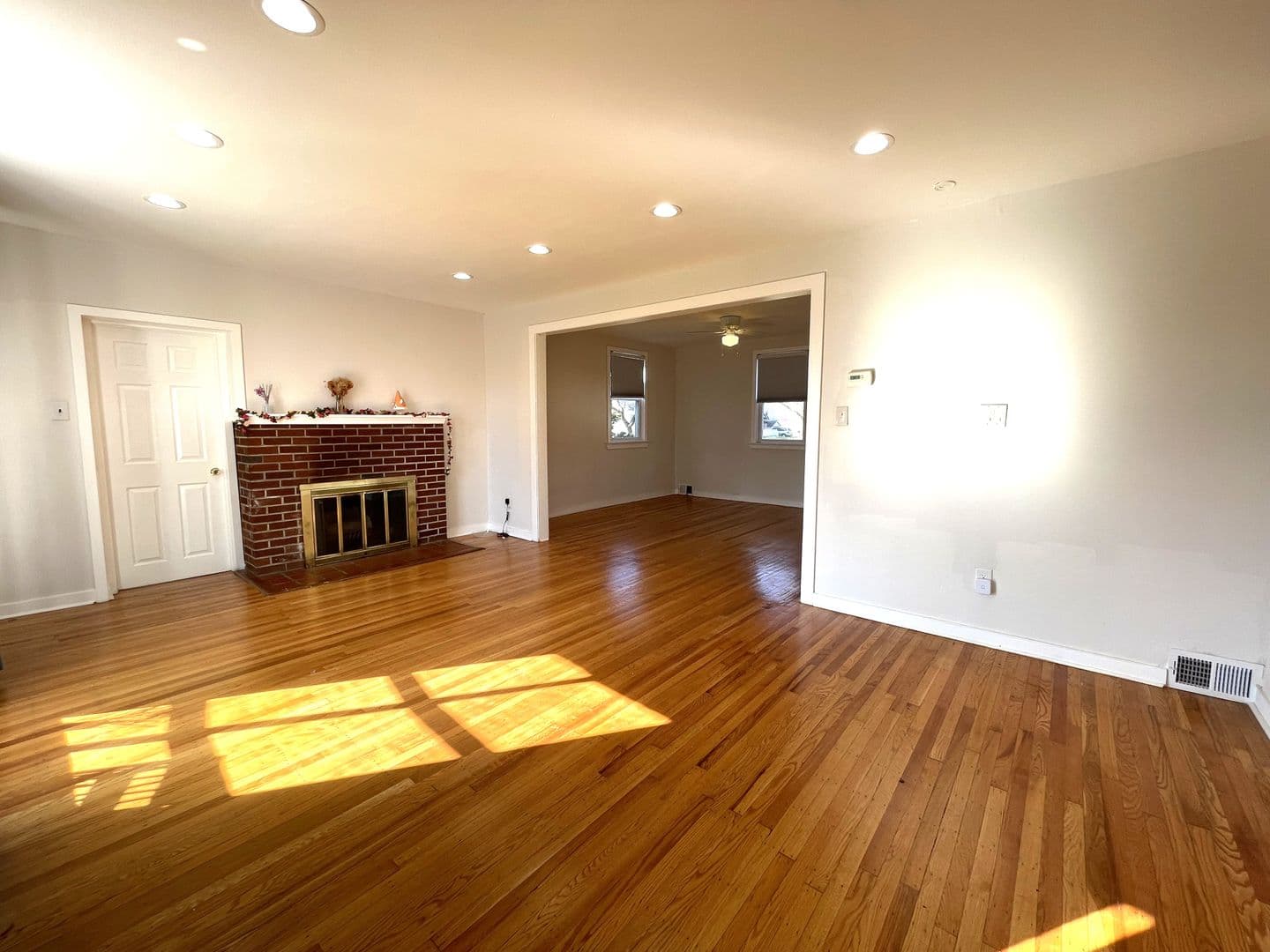 Pennsauken House: 4705 Camden Ave