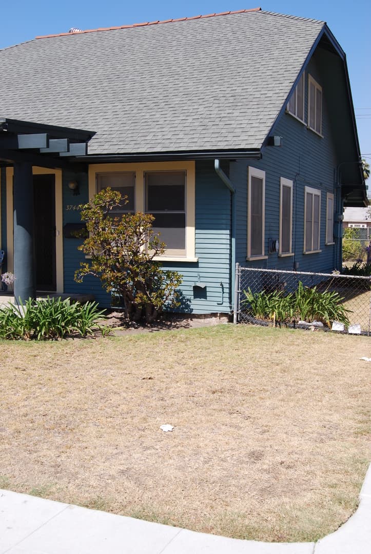 San Diego House: 3744 1/2 Ray Street