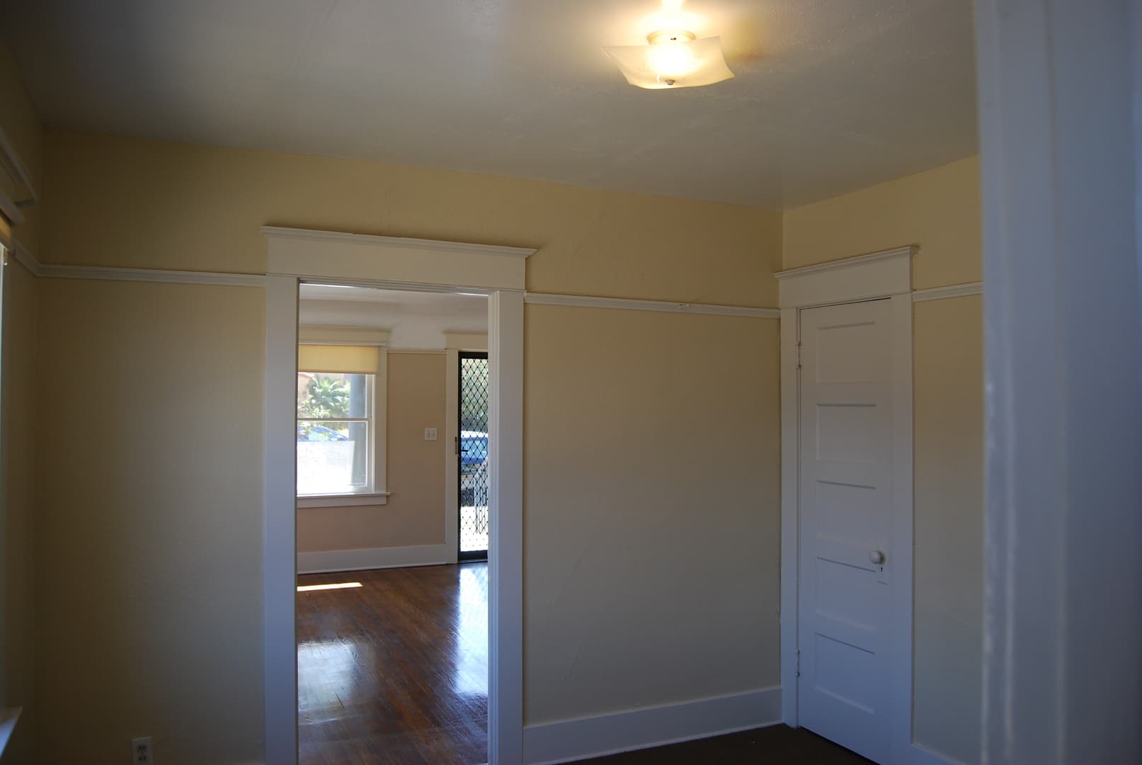 San Diego House: 3744 1/2 Ray Street
