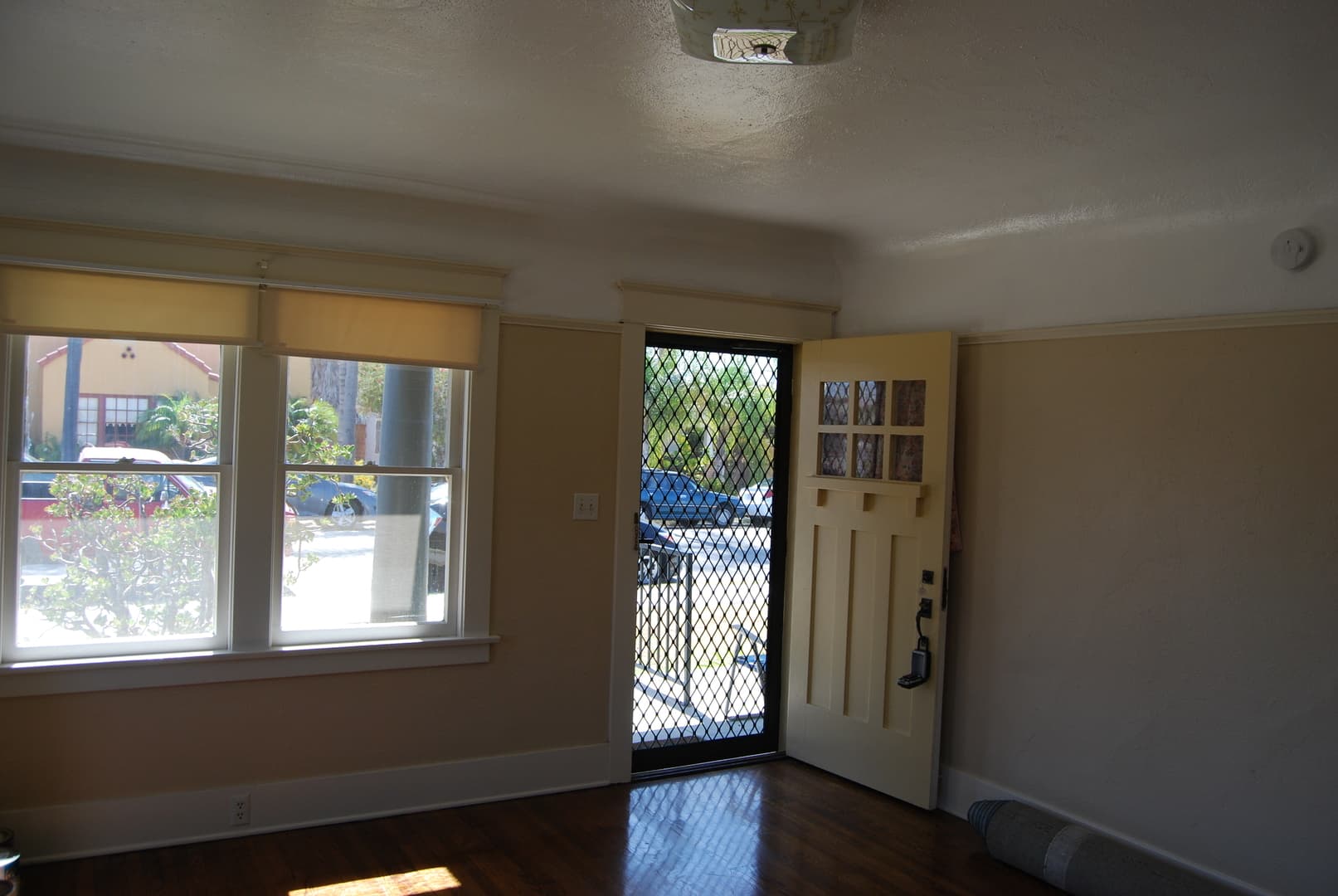 San Diego House: 3744 1/2 Ray Street