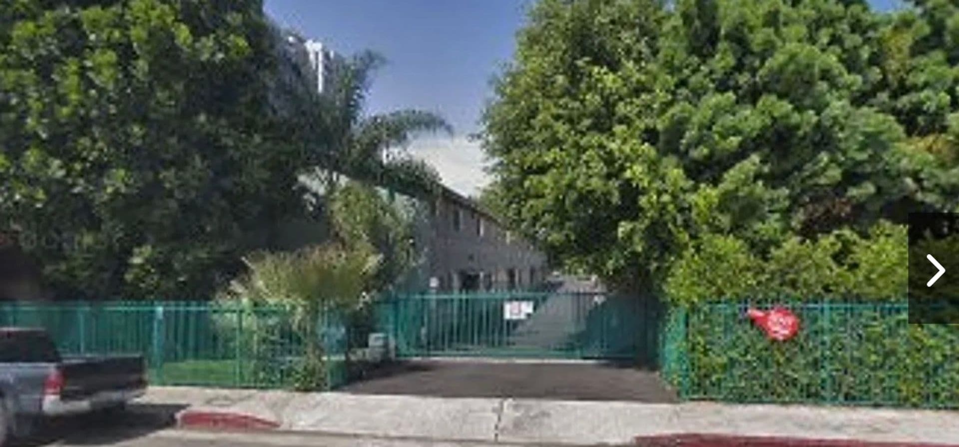 Los Angeles Apartment: 1539 N. Bronson Ave.