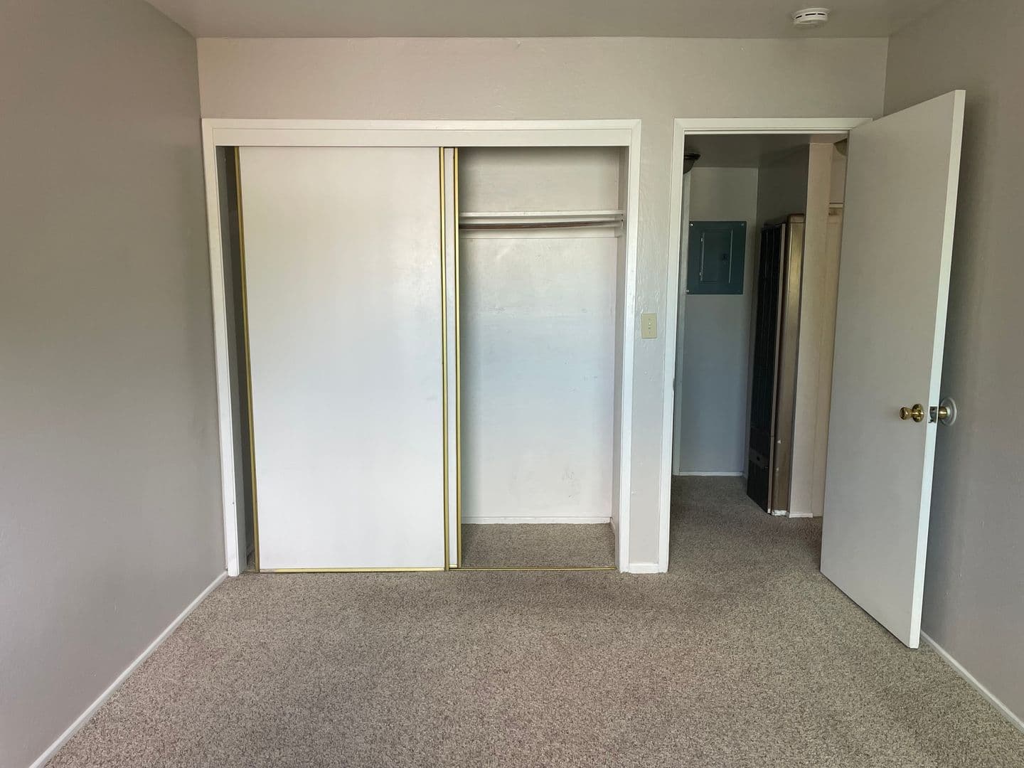 Sacramento Apartment: 4621 El Camino Ave