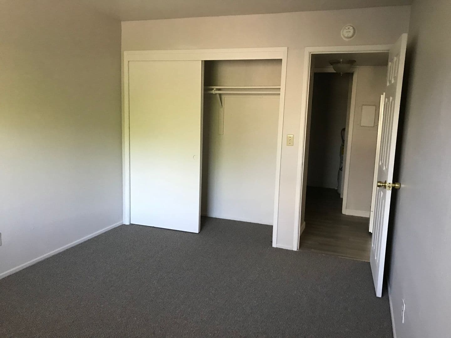 Sacramento Apartment: 4621 El Camino Ave