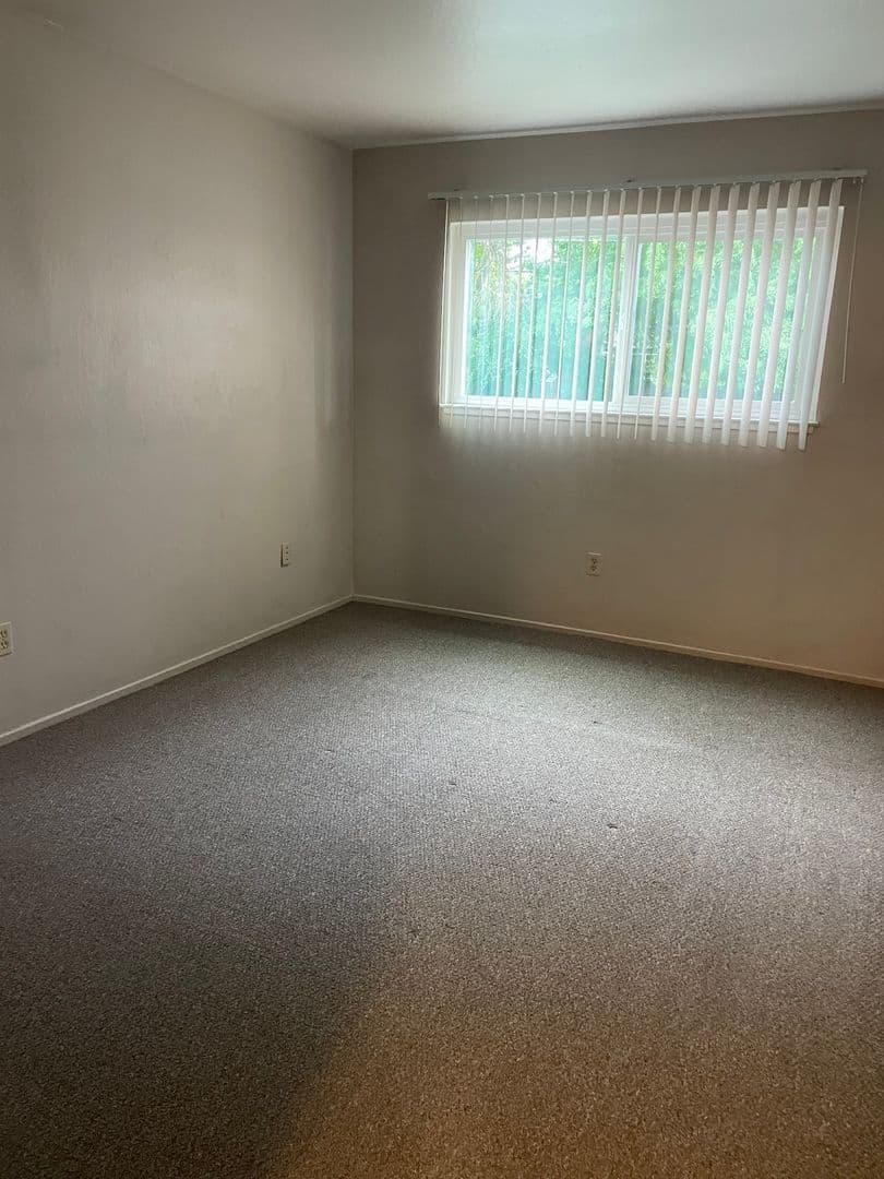 Sacramento Apartment: 4621 El Camino Ave