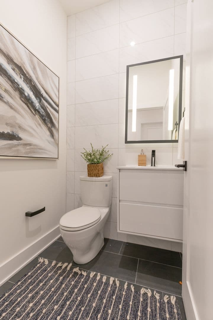 Philadelphia Apartment: 1421 E Columbia Avenue
