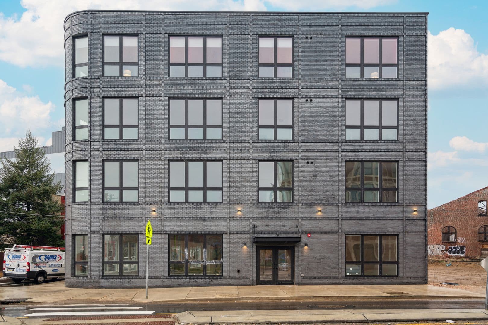 Philadelphia Apartment: 2400 Frankford Ave