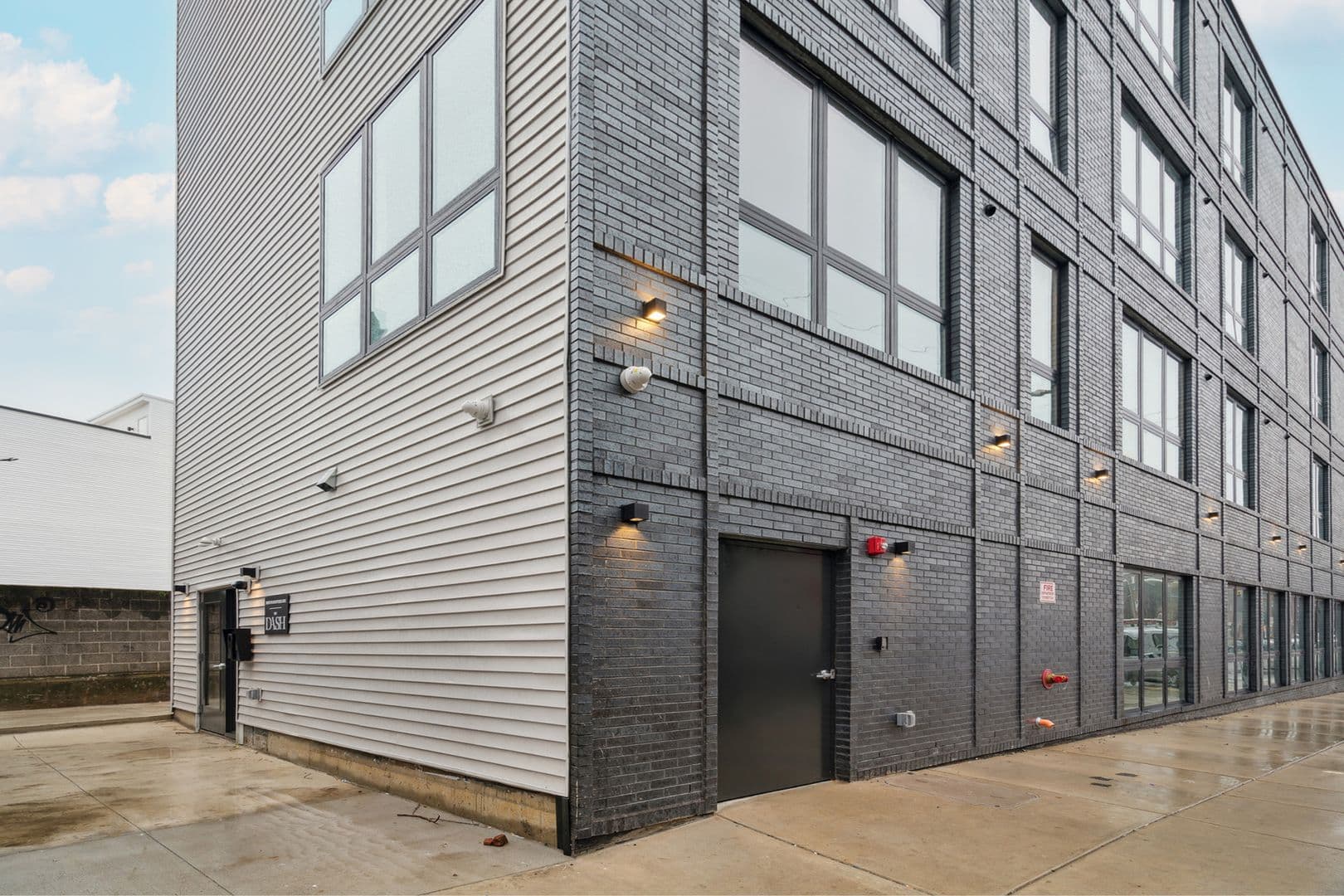 Philadelphia Apartment: 2400 Frankford Ave