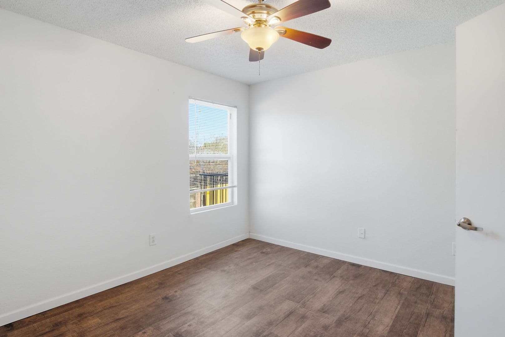 Jackson Apartment: 4901 Mc Willie Circle