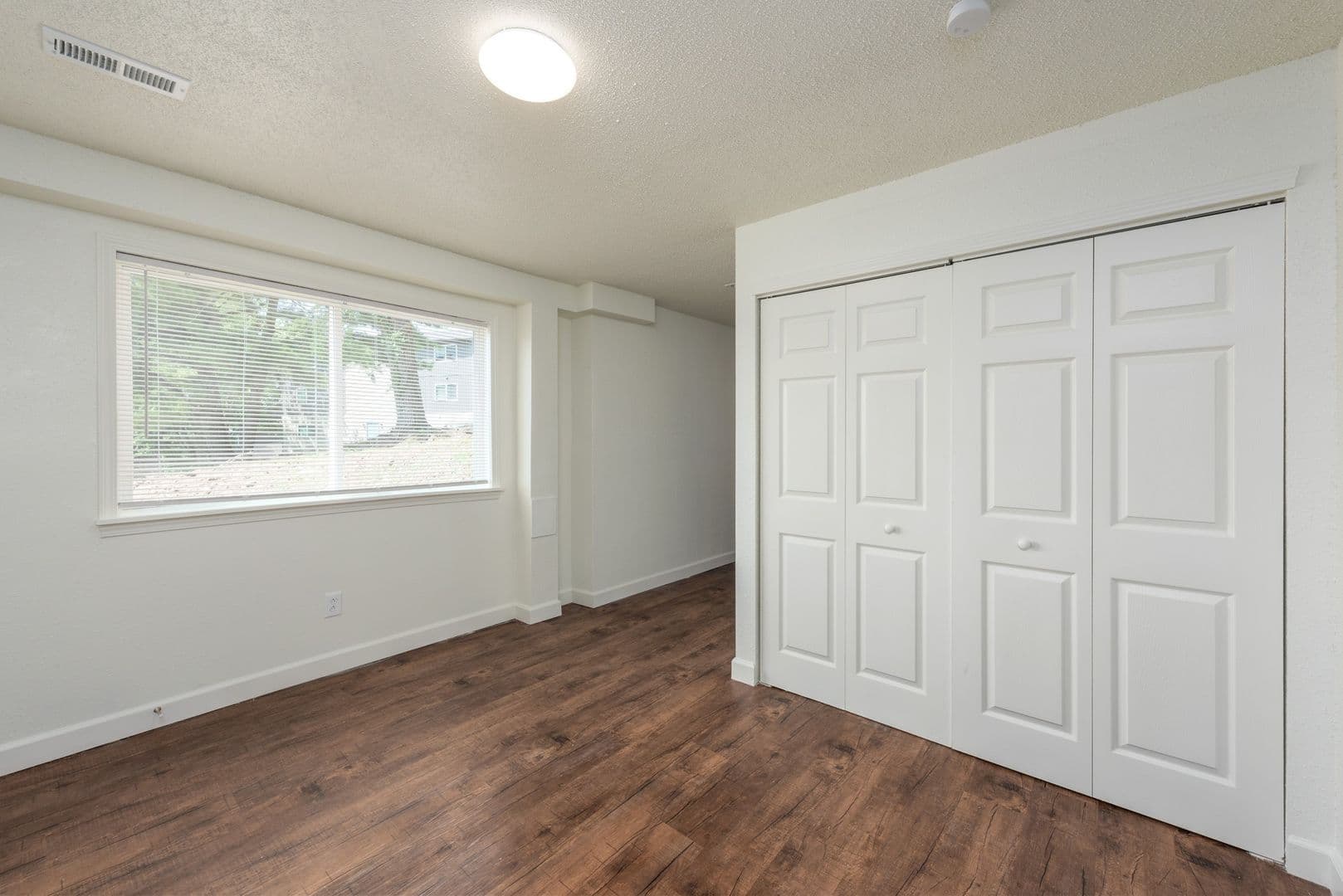 Collinsville Apartment: 1003 S Morrison Ave