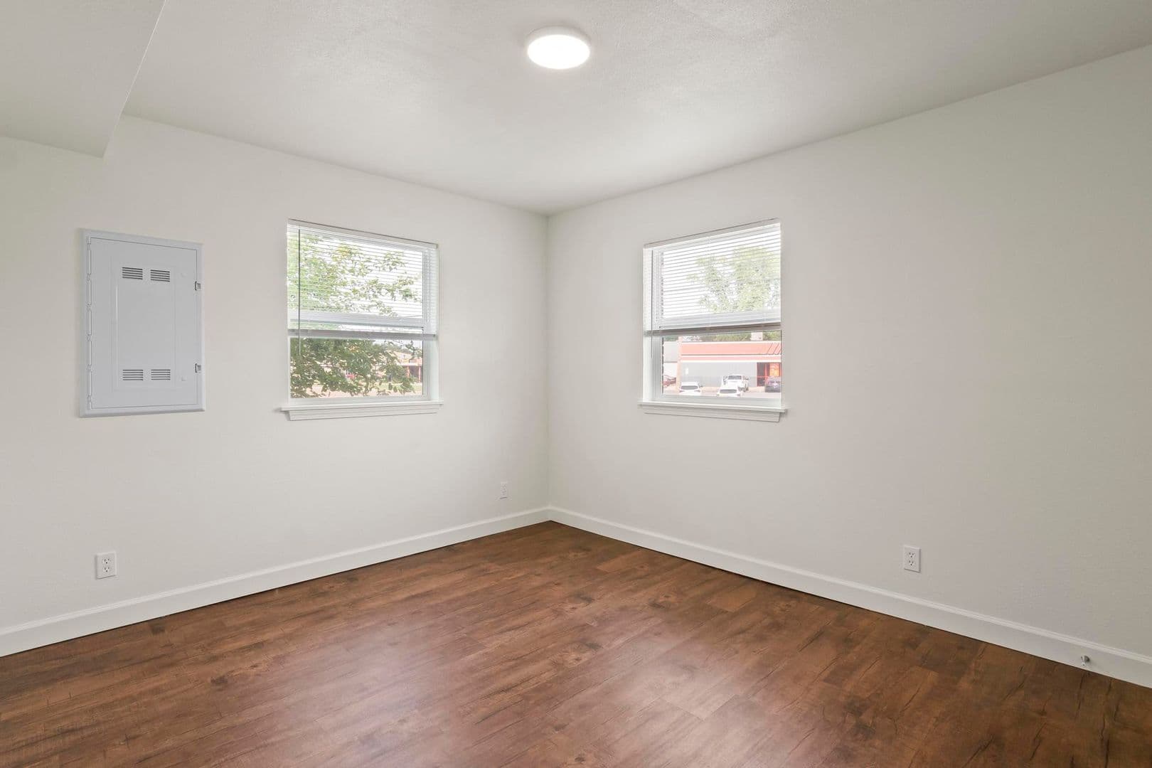 Collinsville Apartment: 1003 S Morrison Ave