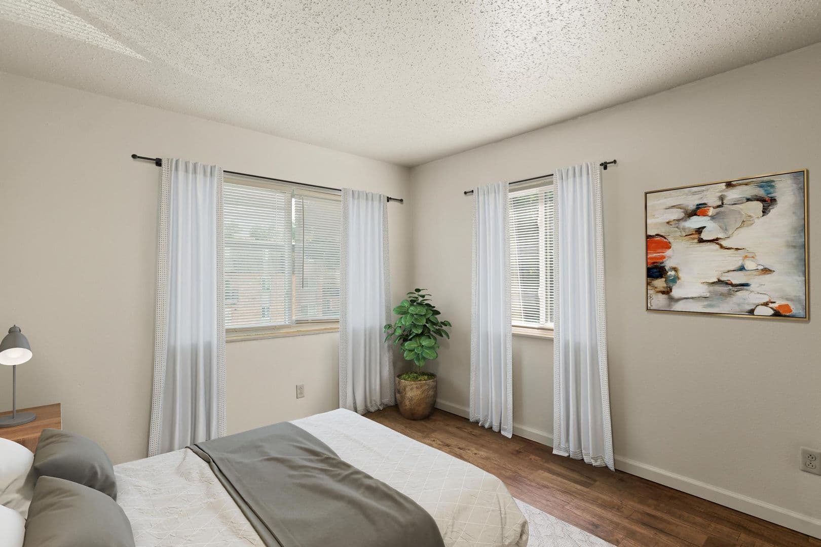 St Ann Apartment: 11120 Graben Dr, Apt D
