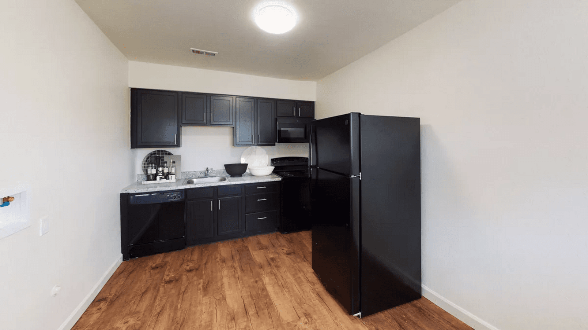 Collinsville Apartment: 1003 S Morrison Ave