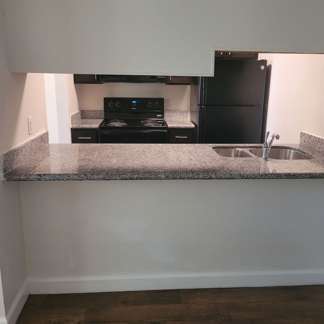 Belleville Apartment: 101 Adeline Dr.