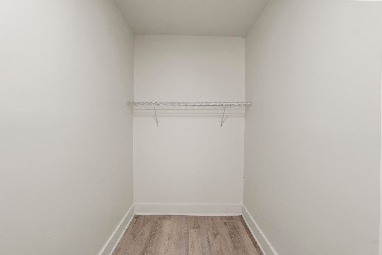 Saint Louis Apartment: 7851 Bandero Dr