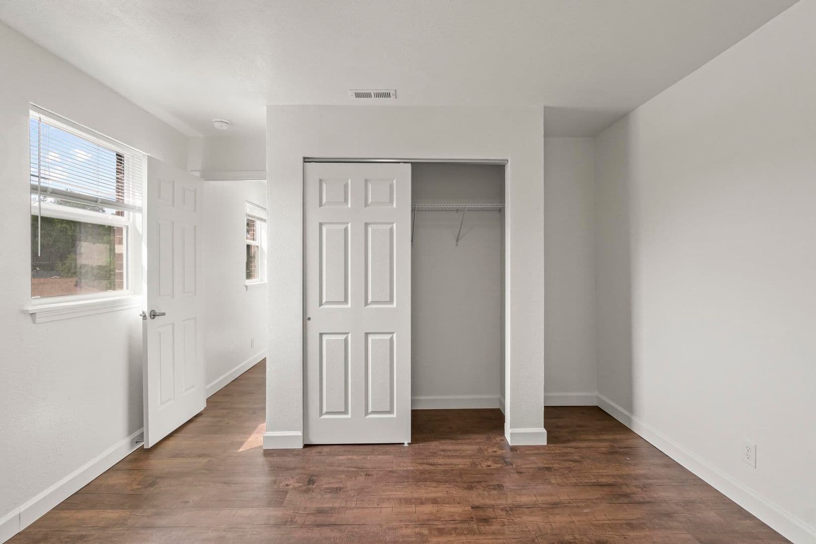 Collinsville Apartment: 1003 S Morrison Ave
