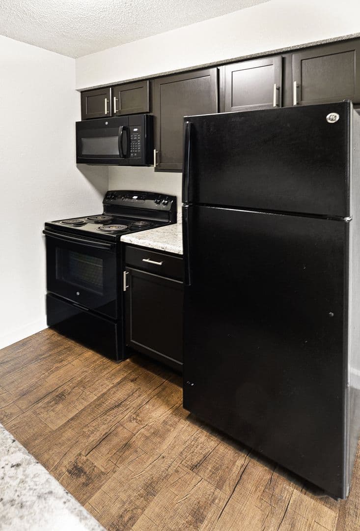 Collinsville Apartment: 1003 S Morrison Ave