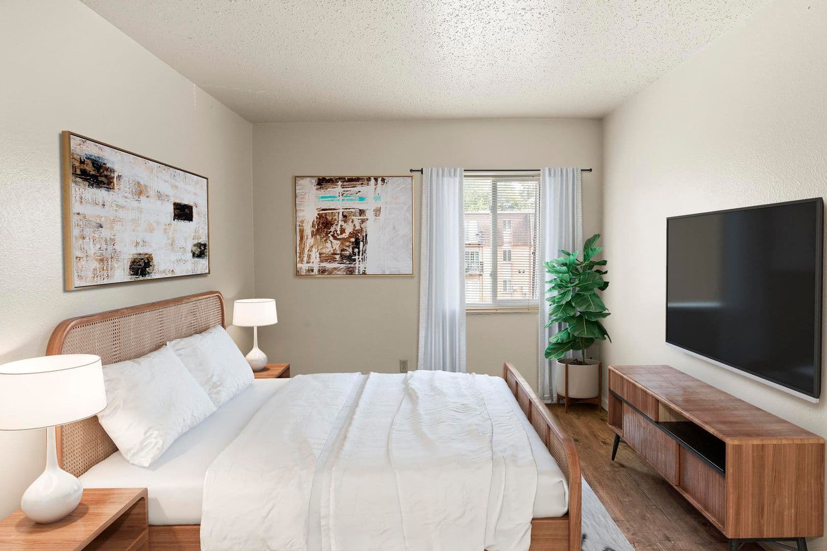 St Ann Apartment: 11120 Graben Dr, Apt D