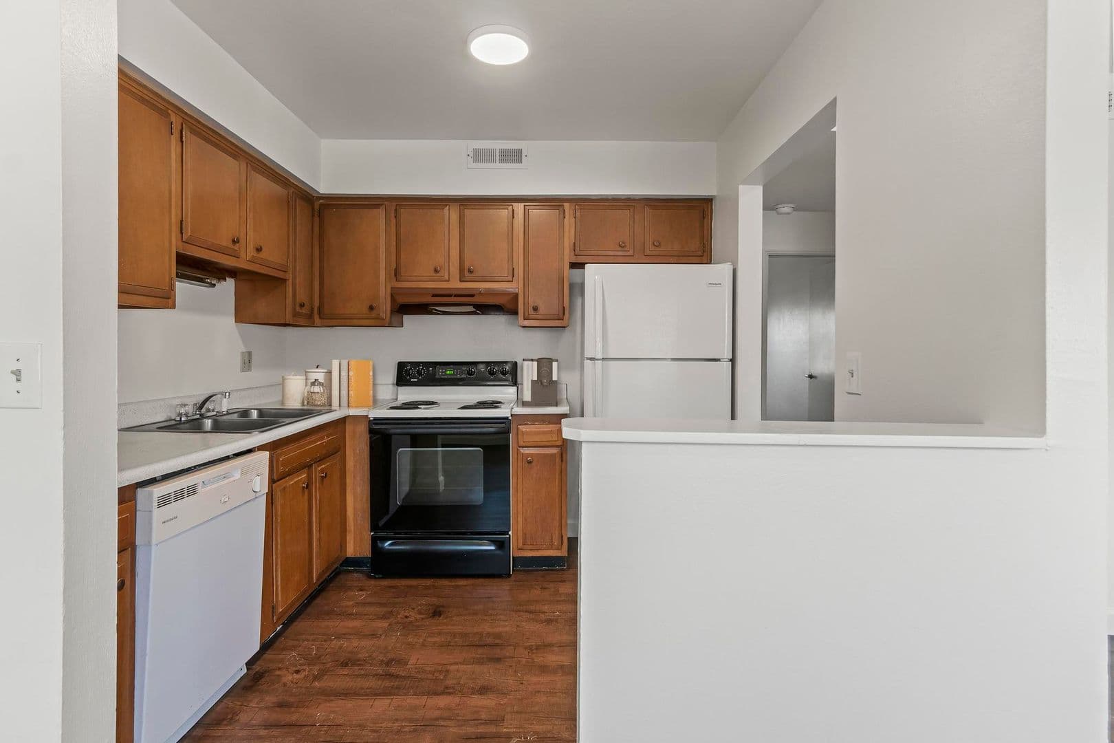 Granite City Apartment: 4078-01 Kathy Dr
