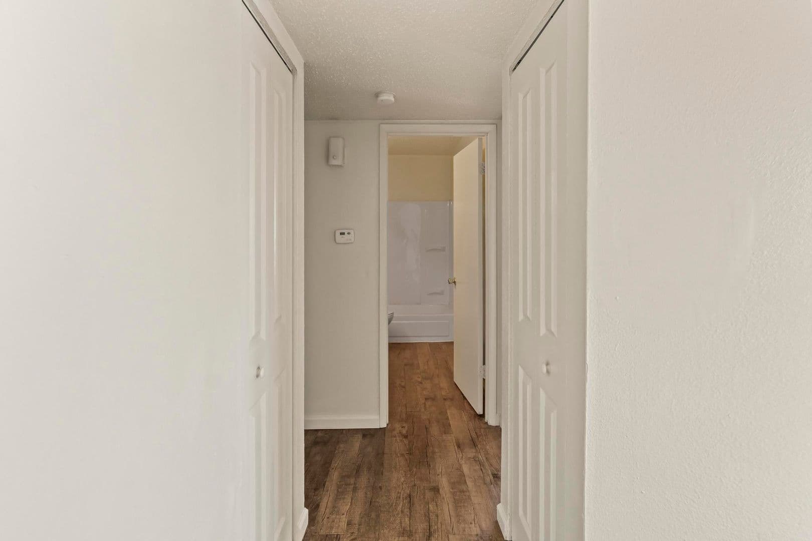 St Ann Apartment: 11120 Graben Dr, Apt D
