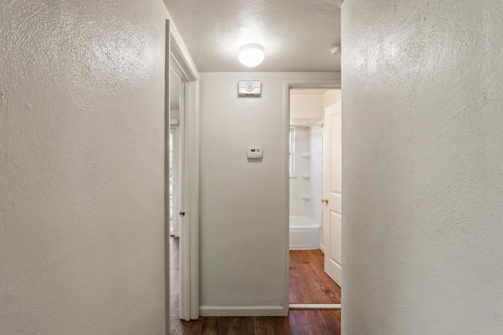 St Ann Apartment: 11120 Graben Dr Apt D