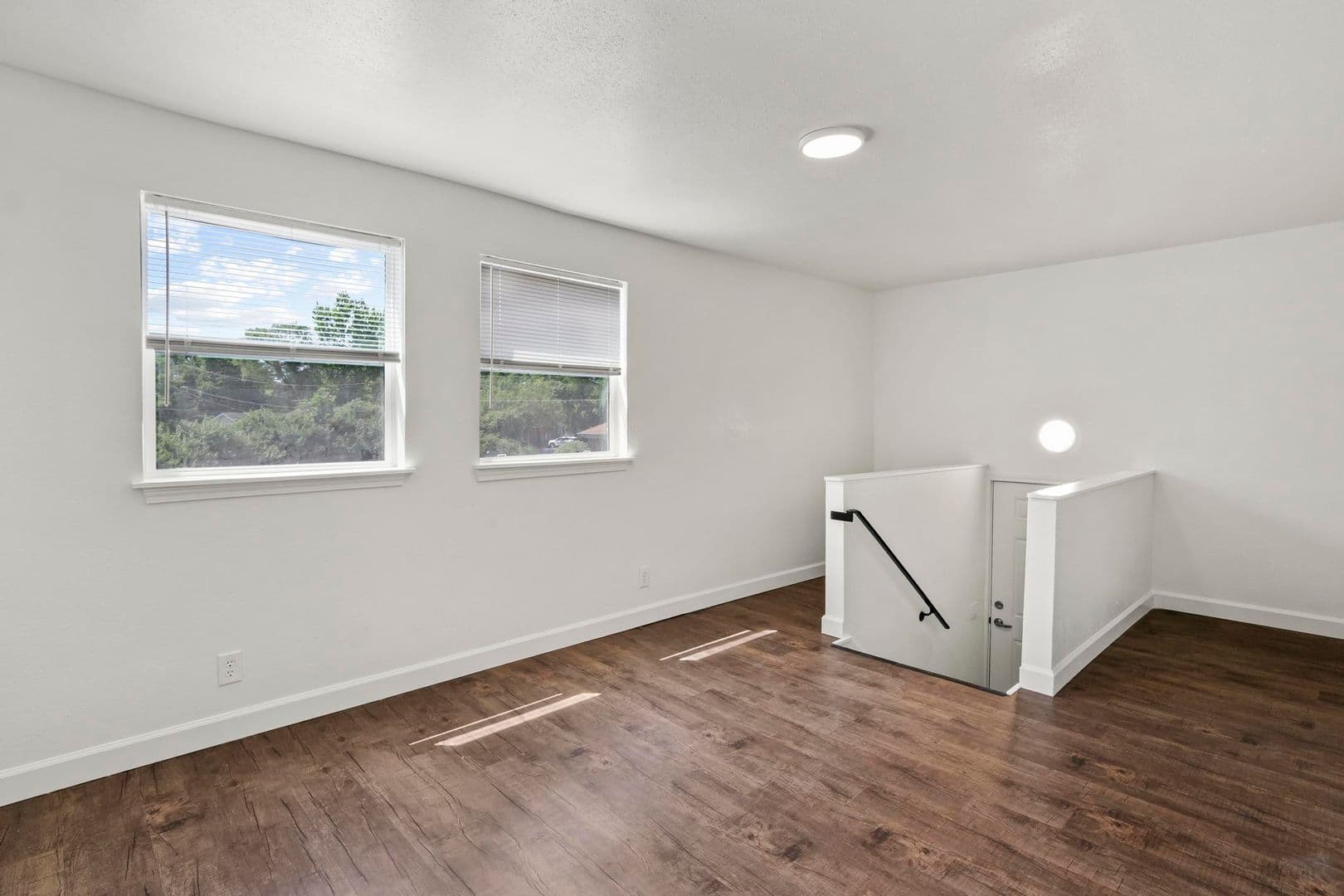 Collinsville Apartment: 1003 S Morrison Ave