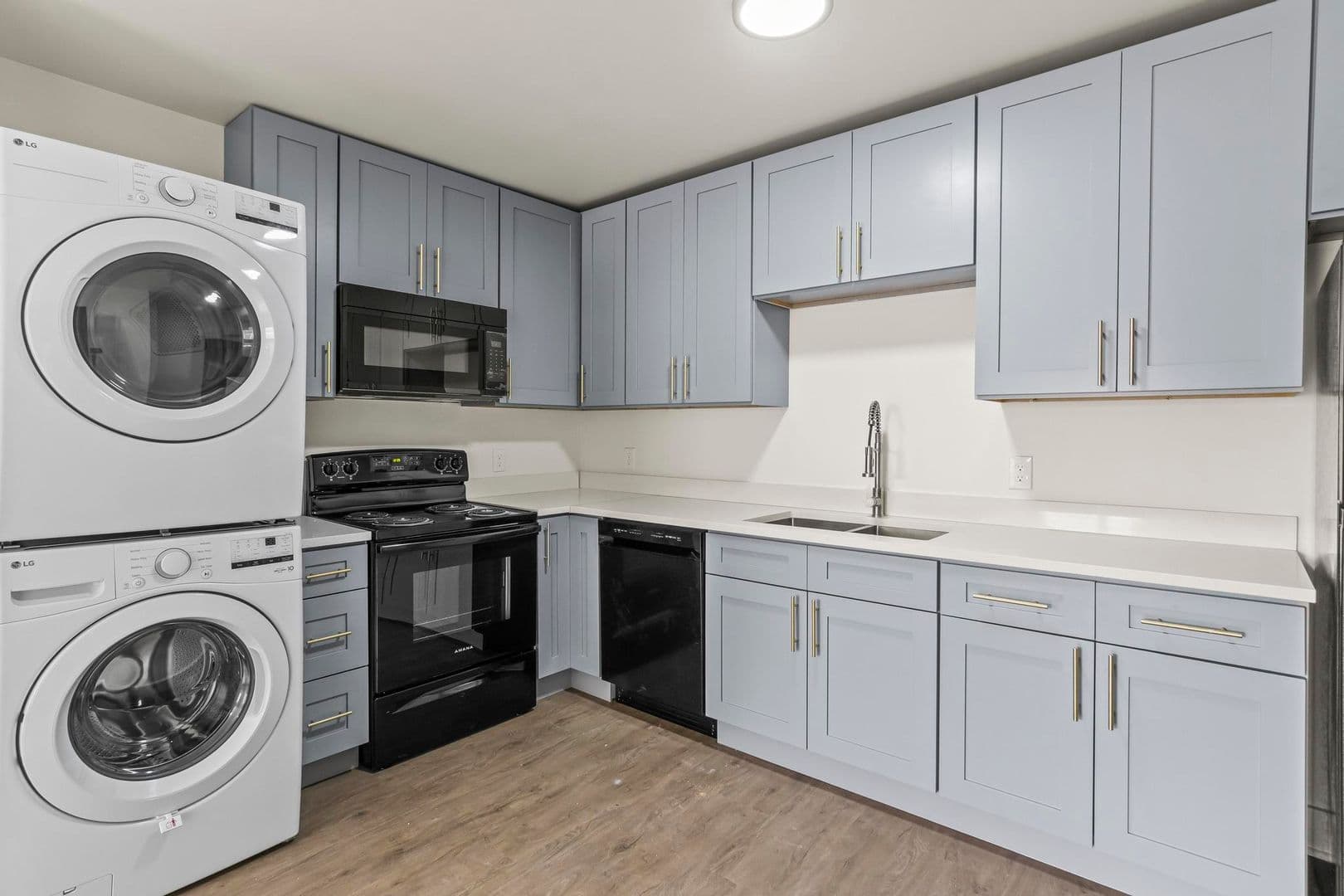 Saint Louis Apartment: 7851 Bandero Dr