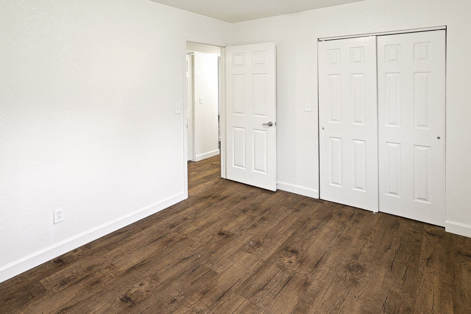 Collinsville Apartment: 1003 S Morrison Ave