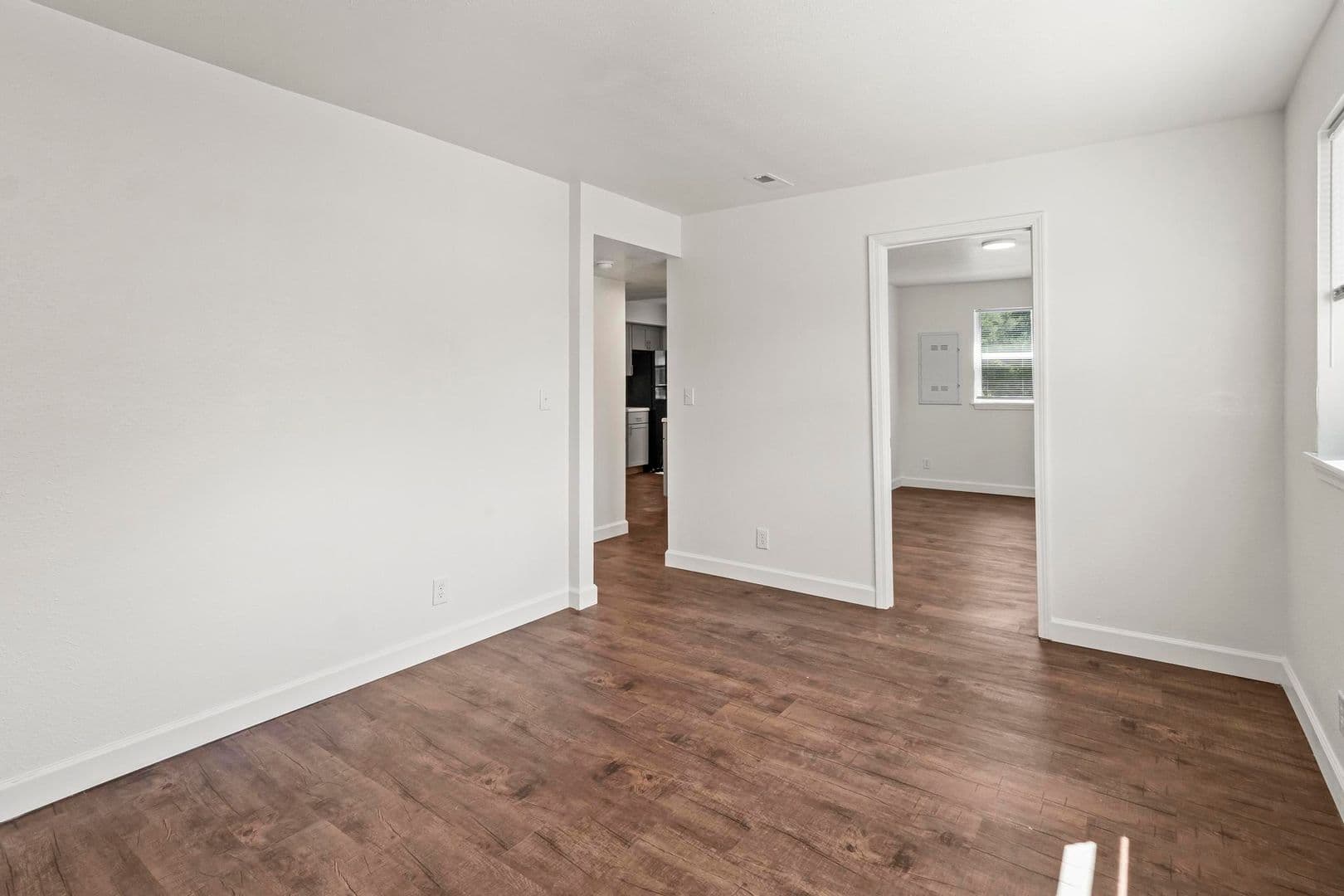 Collinsville Apartment: 1003 S Morrison Ave