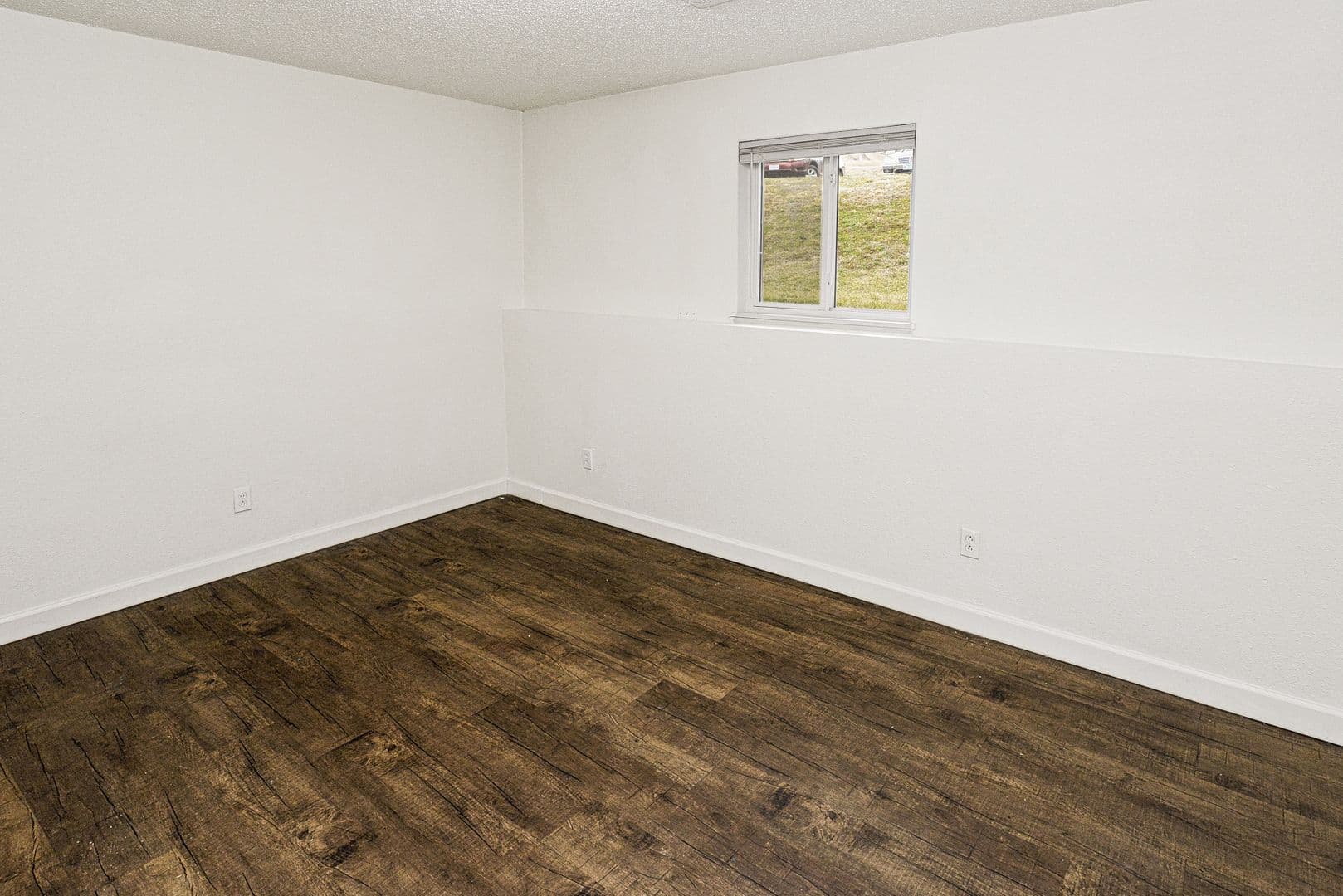 Collinsville Apartment: 1003 S Morrison Ave
