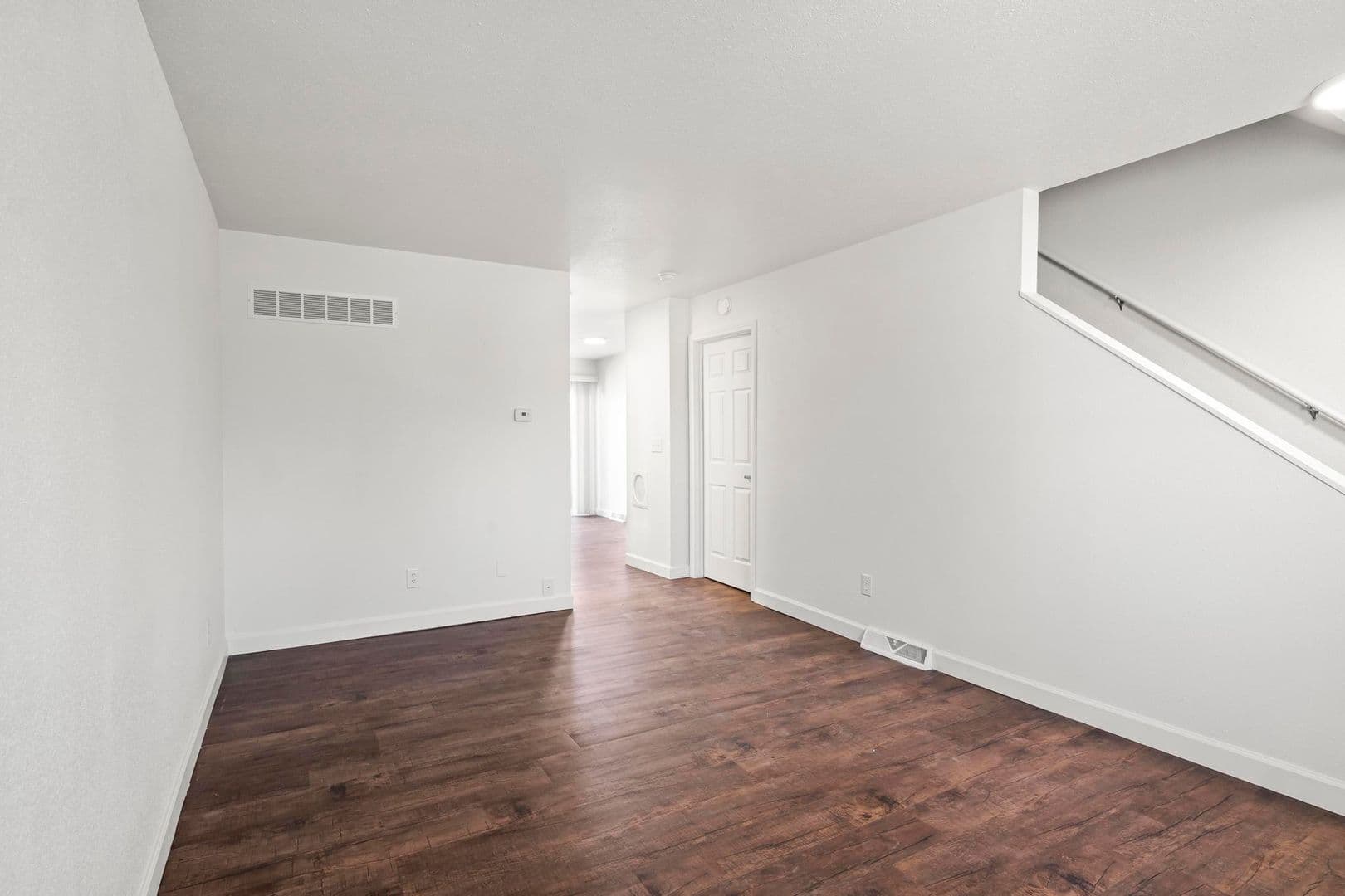 Granite City Apartment: 4078-01 Kathy Dr
