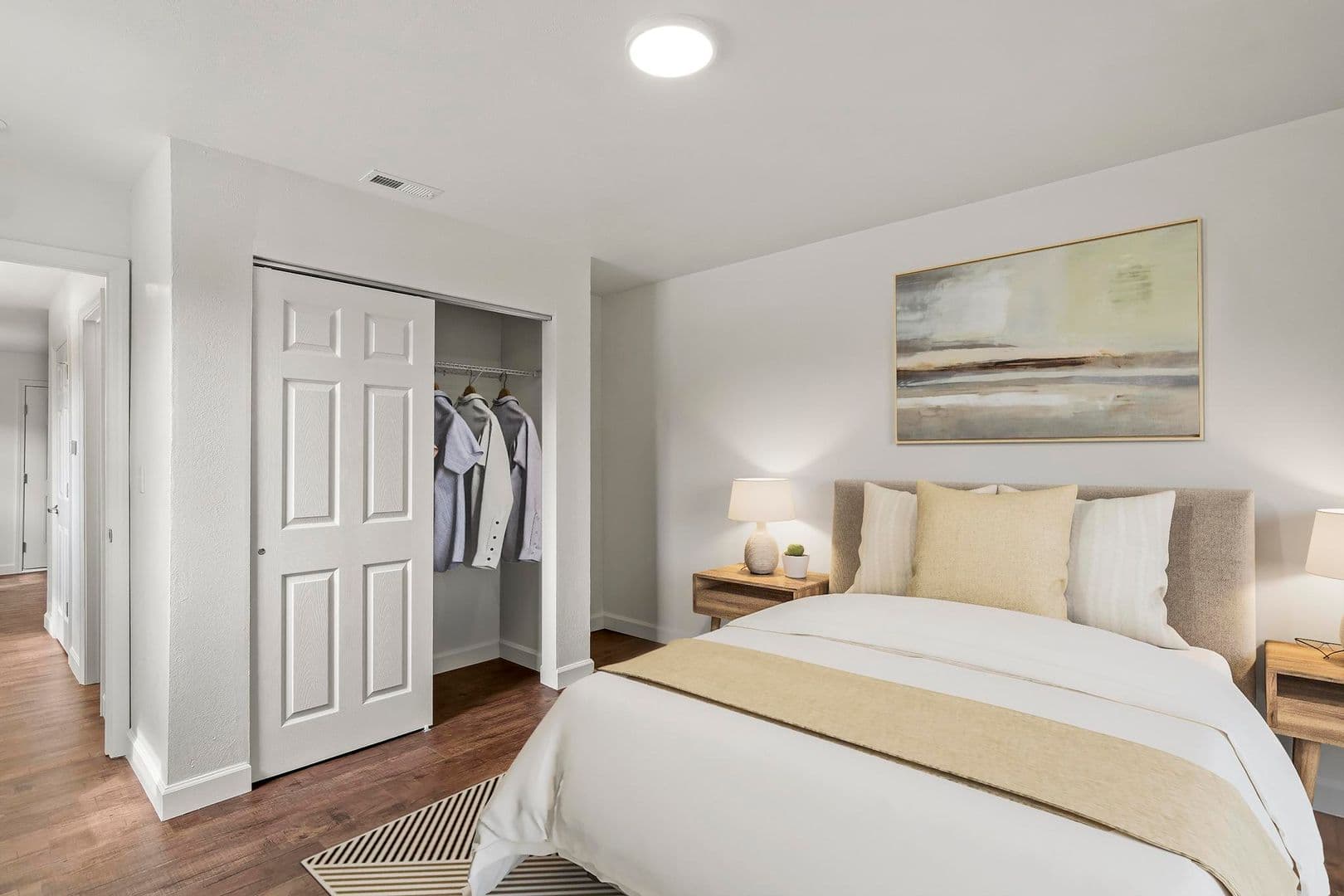 Collinsville Apartment: 1003 S Morrison Ave