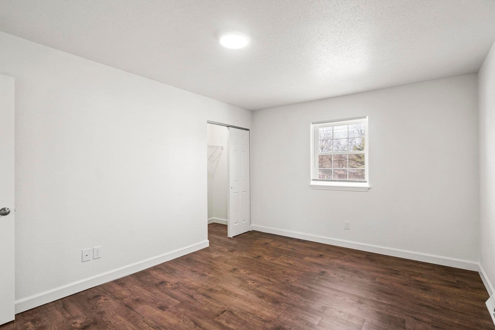 Granite City Apartment: 4078-01 Kathy Dr