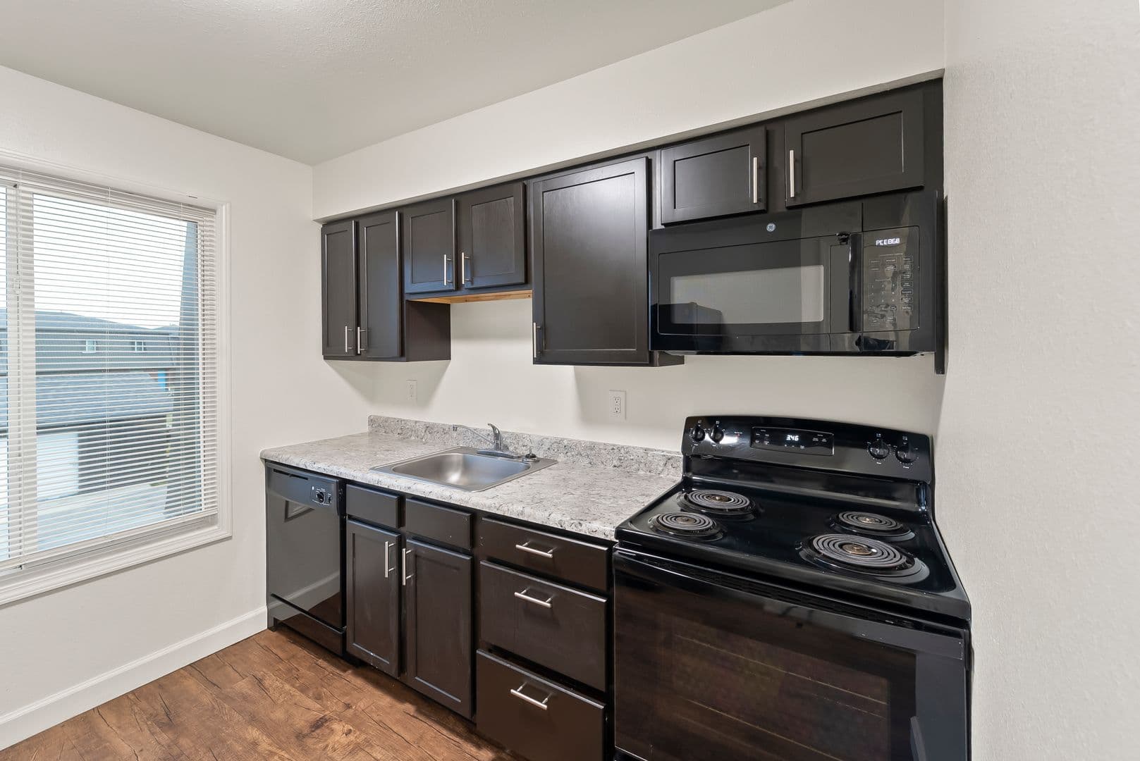 Bethalto Apartment: 190 Rue Sans Souci