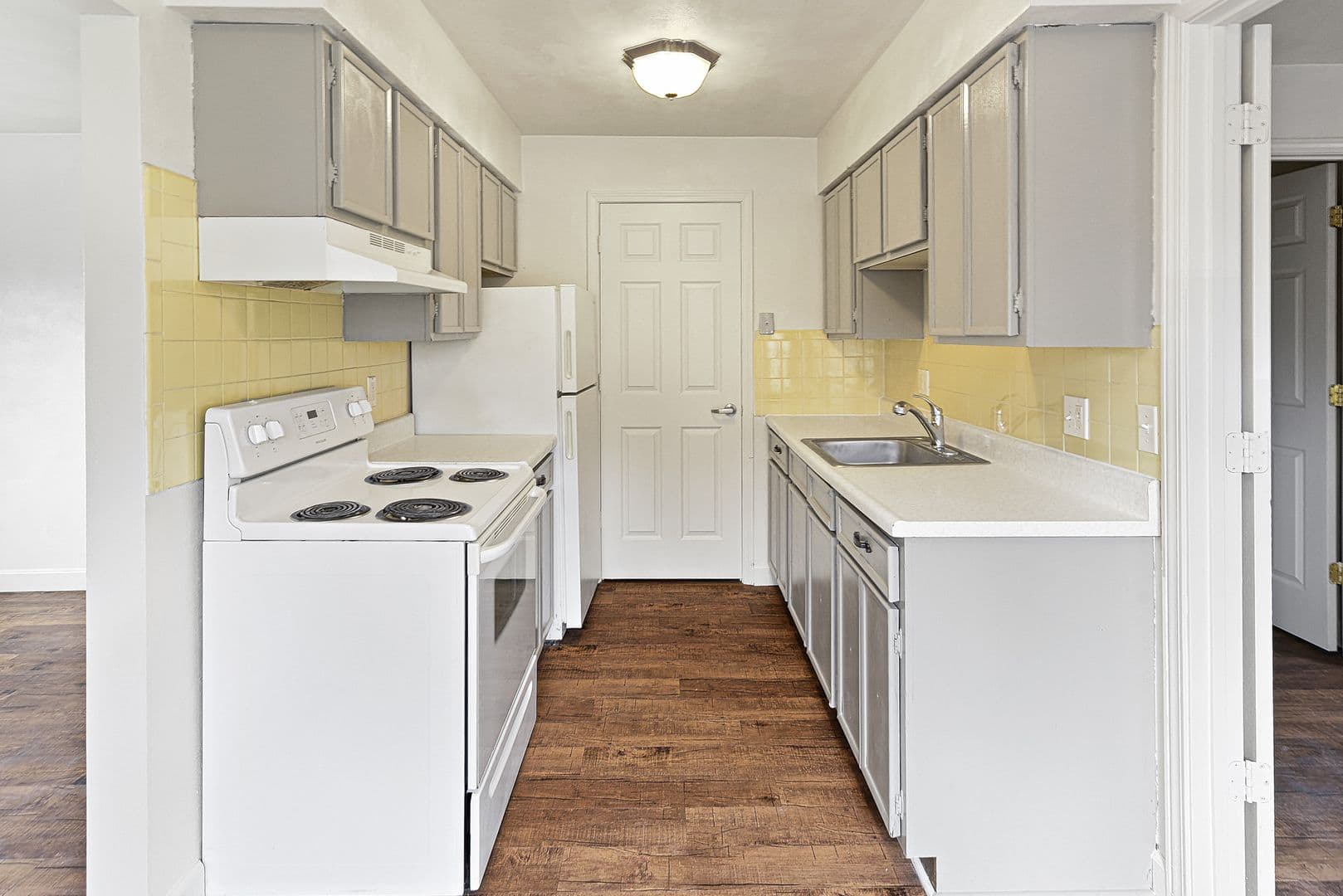 Belleville Apartment: 101 Adeline Dr.