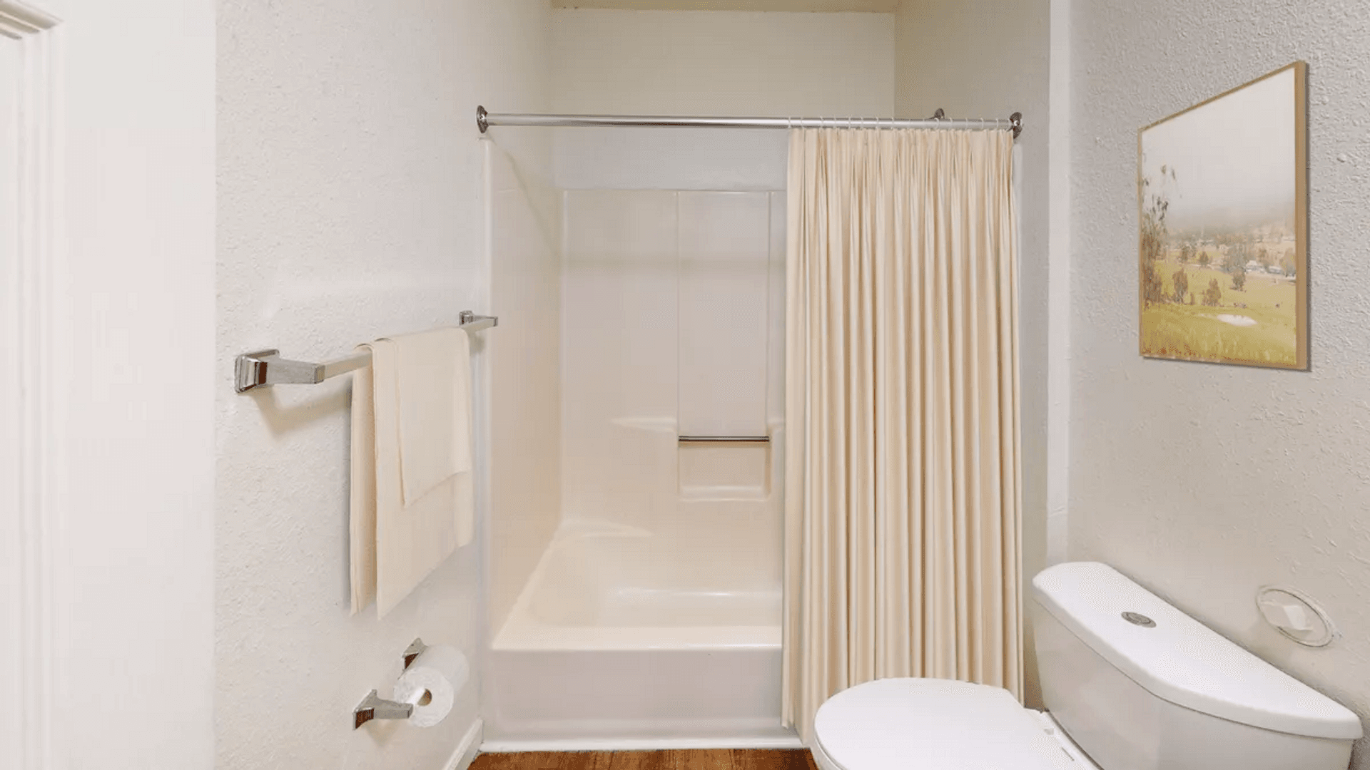 Collinsville Apartment: 1003 S Morrison Ave
