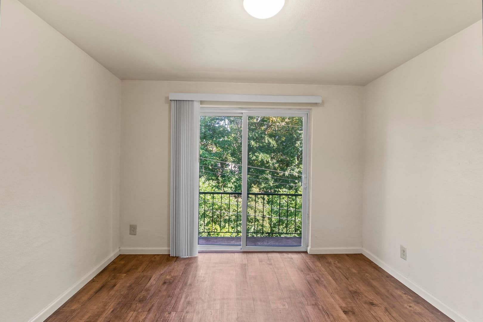 St Ann Apartment: 11120 Graben Dr Apt D