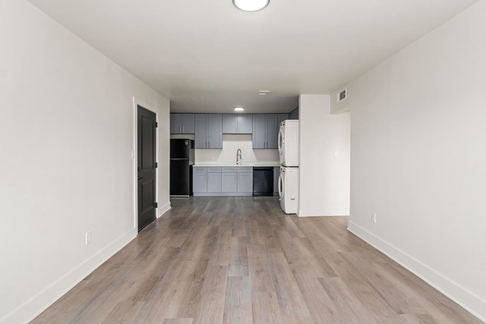 Saint Louis Apartment: 7851 Bandero Dr