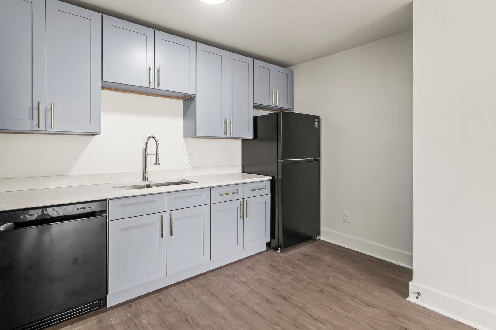 Saint Louis Apartment: 7851 Bandero Dr