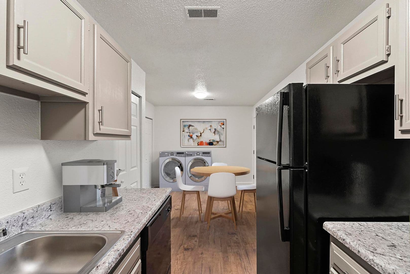 Bethalto Apartment: 190 Rue Sans Souci