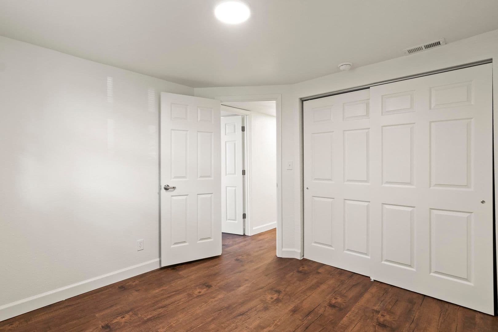 Collinsville Apartment: 1003 S Morrison Ave