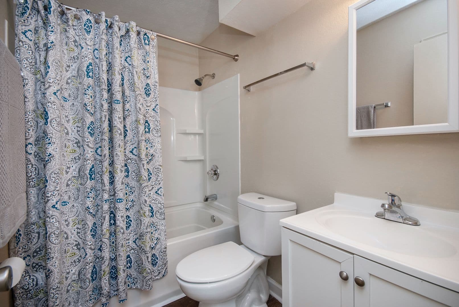 Greenville Apartment: 5300 Augusta Rd #1