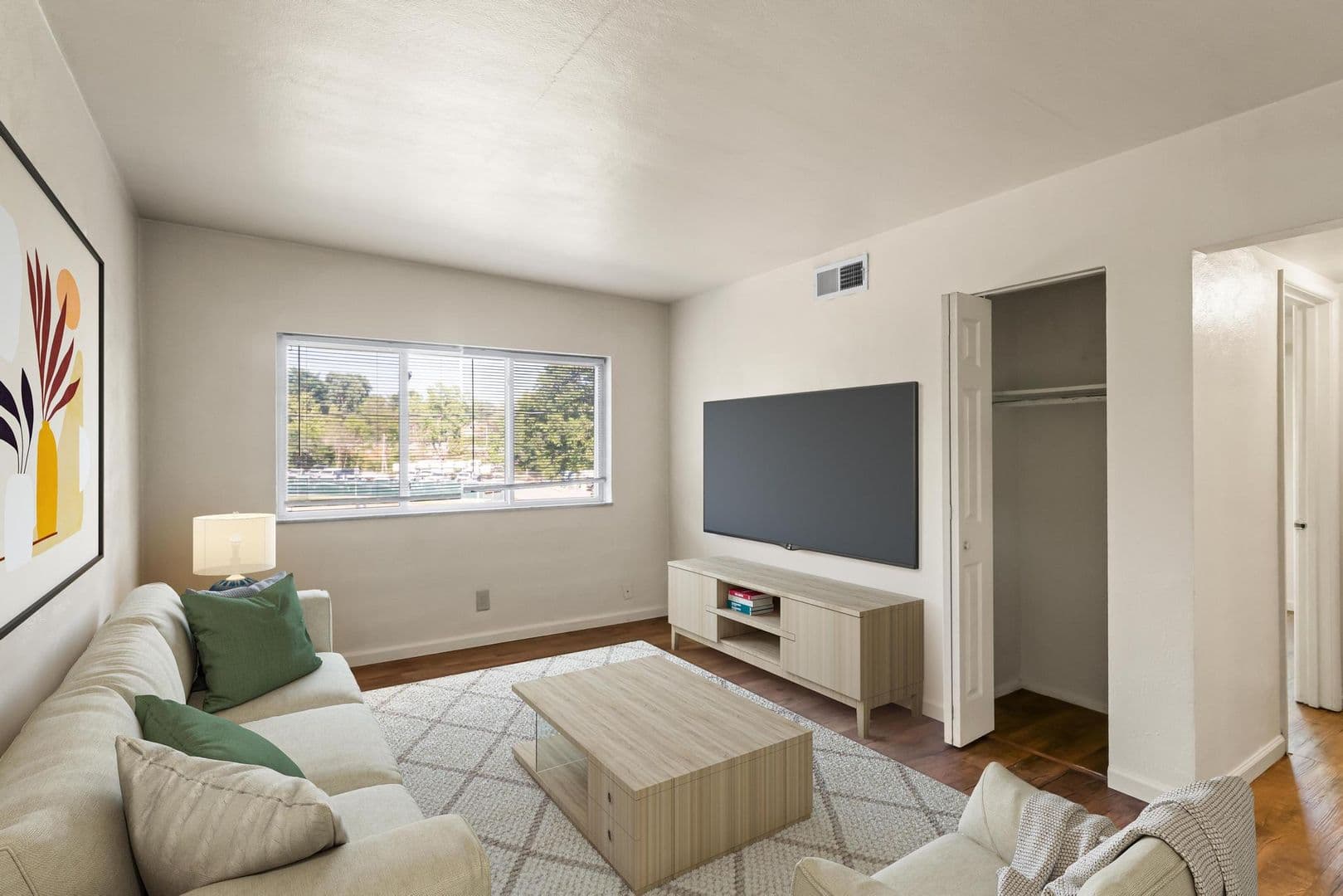 St Ann Apartment: 11120 Graben Dr Apt D