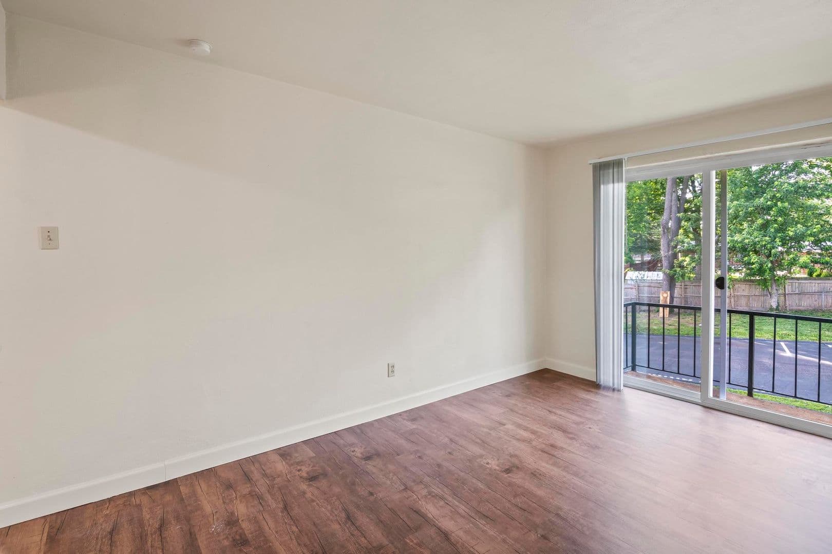 St Ann Apartment: 11120 Graben Dr Apt D
